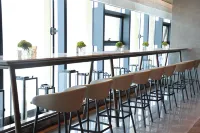 Yancheng Marriott Hotel - bar
