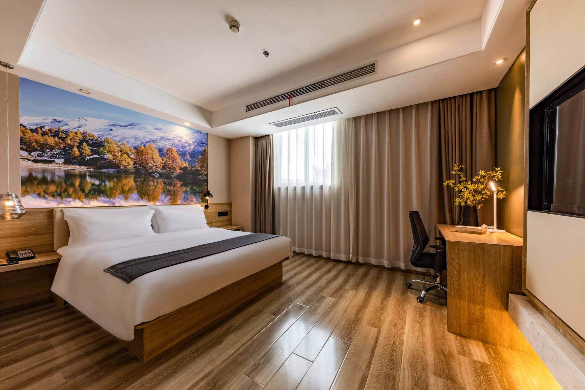 Hongwu Hotel HefeiHotel Overview