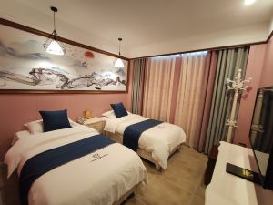 Ruzhou Sanmao Hot Spring Holiday Hotel