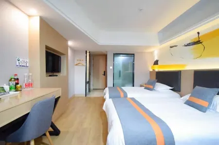 Holiday Inn Pingyang Royal Отели рядом с достопримечательностью «Dongdong»