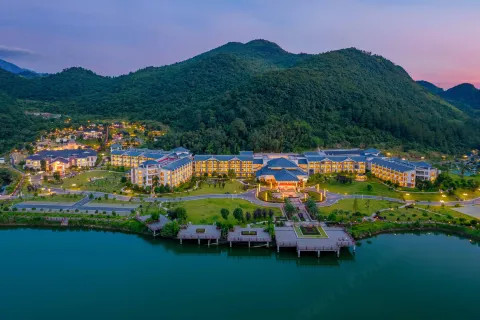 Shaoguan Ruyuan Lanshanyuan LN Dongfang Hot Spring Hotel