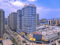 TILL BRIGHT HOTEL (Wanda Plaza store of Huaihua High Speed Railway South Station)