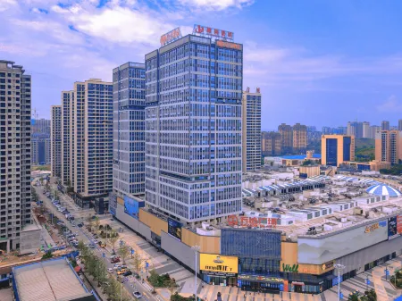 TILL BRIGHT HOTEL (Wanda Plaza store of Huaihua High Speed Railway South Station) Отели рядом с достопримечательностью «Zhongpo Places of Interest»