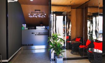 Xianyang Tianwu Selection Hotel