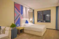 Islet holiday apartment ( Huangdao Marina College Qingyi Affiliated Hospital store) - 3-Star