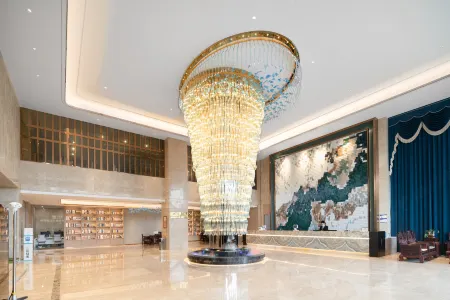 Zmax Carrey Internat i onal Hotel Отели рядом с достопримечательностью «Wuhan Vocational College of Software and Engineering»