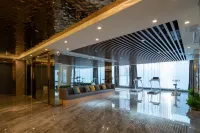 Boni Hotel (Huaiji Pedestrian Street)