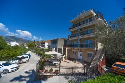 D&D Apartments Hotels near Tivat Solila