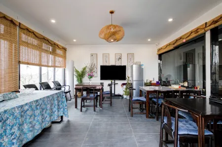 Floral Hotel·Nanshe Hotel (Yuanjiacun Store) Отели в г. Лицюань