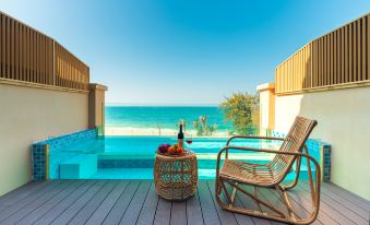 Weizhou Island Versailles Sea View Resort wine