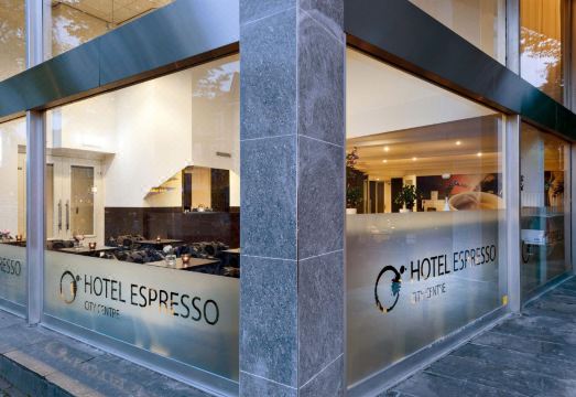 4. 호텔 에스프레소..