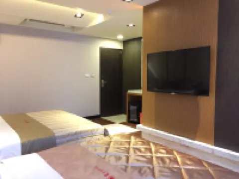 เบนซ์ โฮเต็ล โรงแรมในเถาหยวน