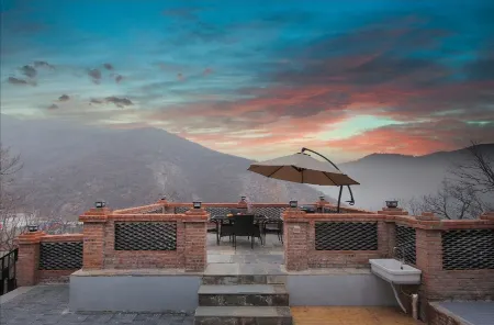 Beijing Tanzhang Temple Private Tang Tianyuan Homestay Отели рядом с достопримечательностью «Dingdu Mountain»