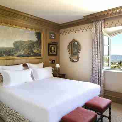 Airelles Gordes, la Bastide Rooms