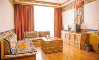 Gesar Hotel