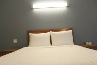 굿 나이트 인 프리몬트