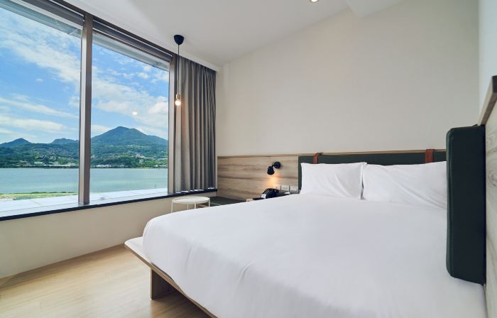 CHECK inn Express New Taipei Tamsui