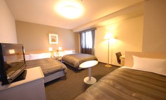 Route Inn Grantia Komaki - Housity