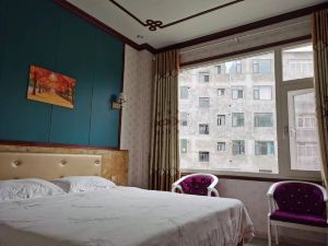 Cunxin Hotel