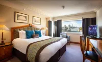 The Tower Hotel, by Thistle Hotels near St Saviours Dock