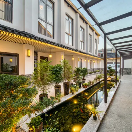 Sanya Homestay (Cangqiao Straight Street)