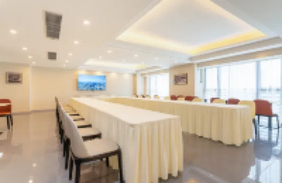 伯瑞灣浜江サービスアパートメント（珠海華髮商都和環宇城）