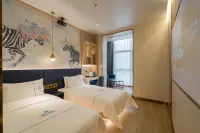 Dequan Luxury Hotel (Beijing CBD Jingguang Center Branch)