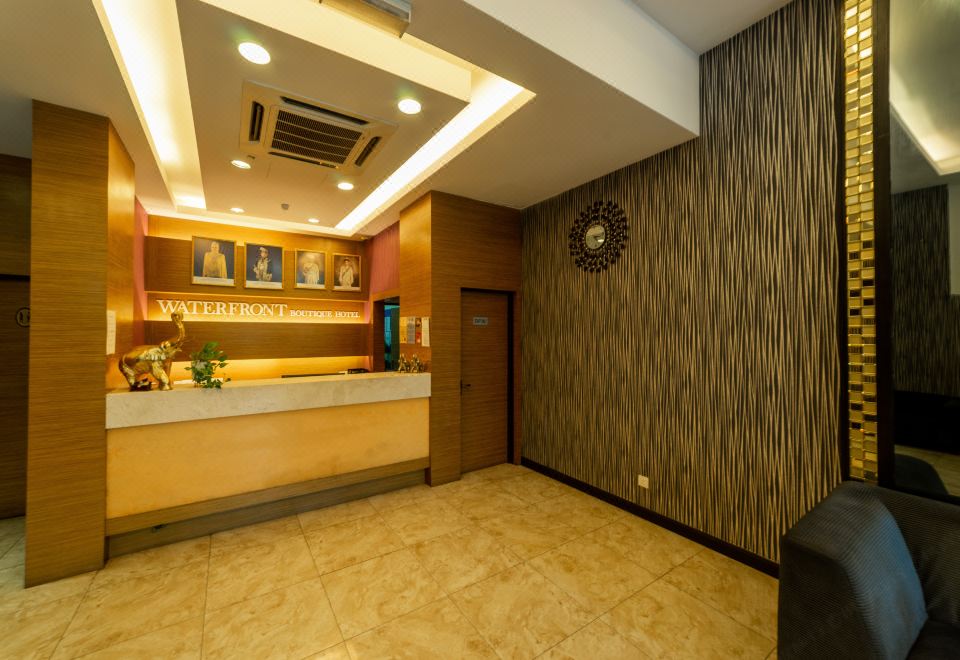 3. 워터프런트 부티..