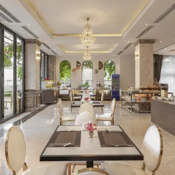 Elizabeth Hotel Отели рядом с достопримечательностью «Комплекс туннелей Кучи»