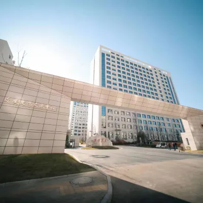Yan'an Cultural Exchange Center Hotels near Yan'an University New Area