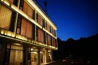 Xianyue Resort Hotel (Jing County Southern Anhui Sichuan-Tibet Route)