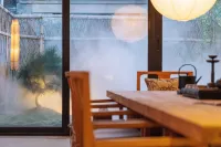 北京樂在南鑼ブティックホテル