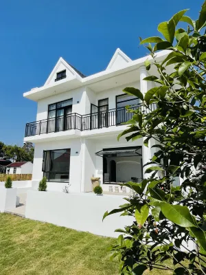 Perma Life Hotels near Hengsha Island