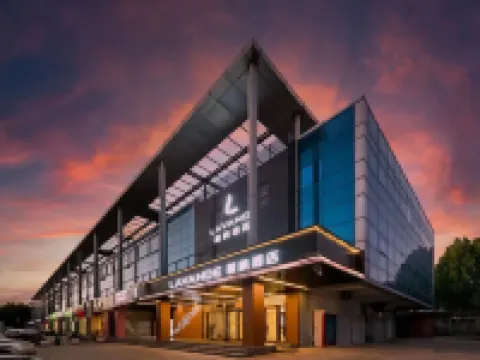 Lavande Hotel (Beijing Huilongguanping Xifu Subway Station) Các khách sạn gần Beijing Chinese Language and Culture College