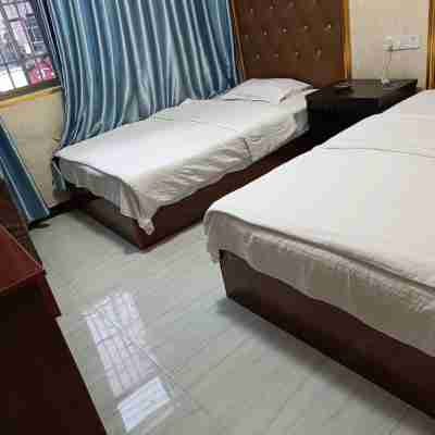 Dayinglinghong Hotel Rooms