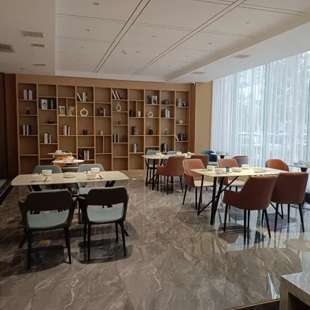 MAISON Hotel (Wanda Plaza, Changde Railway Station, Changde)