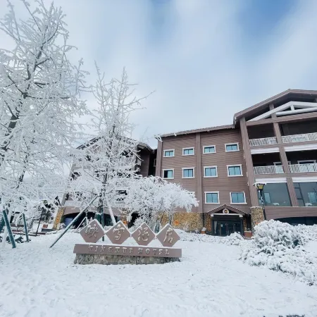 Yingxue Hotel