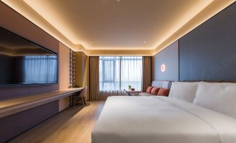 Orange Hotel (Guiyang Qingzhen Junyue International Branch)