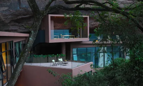 Jianglu Yalugu Hotel