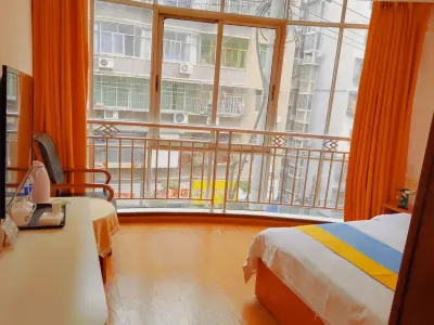 Cangxi Cangyuan Hotel Hotels near Yancong Temple