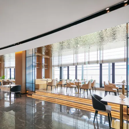 Haiyan Kaiyuan Yiju Hotel