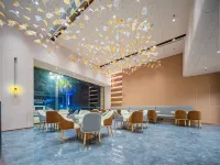 Starway Hotel (Pengzhou Government Branch)