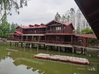 Ma'anshan and County Zaishui Yifang Ecological Park Hotels in He County