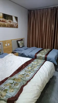 Bahrain Youqi Fushan Hotel - parkir