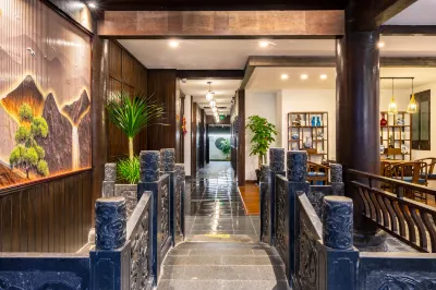 Huangshan Chuyuyuan Manjusu (Tunxi Old Street Scenic Area) Hotel in zona Huangshan Institute of Socialism