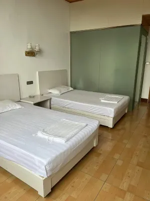 Guifeng Mountain Yangjiale No.37 Homestay