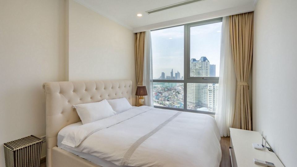 DongDong Luxury Apartment in Vinhomes Central Park
