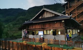 Longju Summer Farmhouse