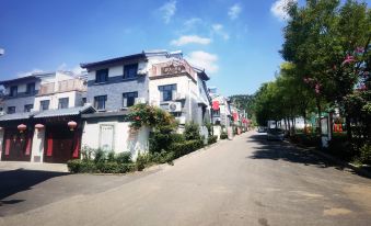 Qufu Liuyi Homestay