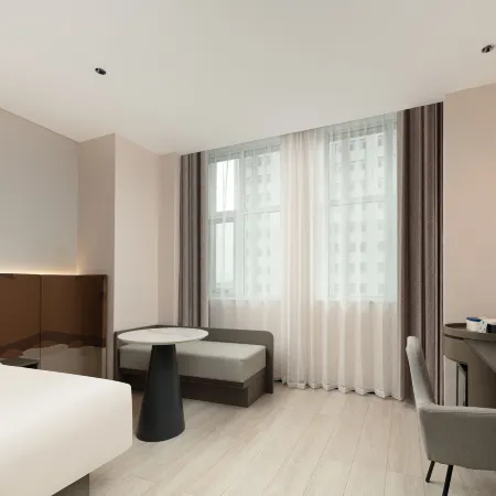 Yinchuan Hongyue Hotel (Ningxia Museum Phoenix Stele Branch)